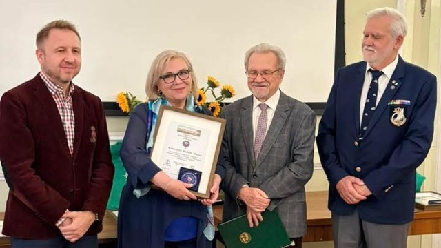 Nasza radiowa koleżanka została wyróżniona jako kobieta-instytucja za pasję do żeglarstwa.