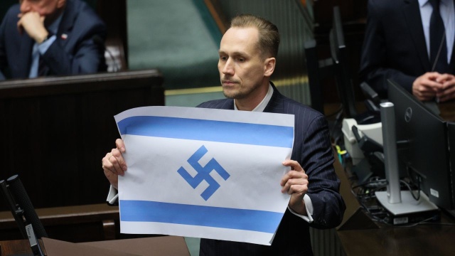 Prezydium Sejmu ma w piątek podjąć decyzję o ukaraniu Konrada Berkowicza z Konfederacji. Zapowiedział to marszałek Włodzimierz Czarzasty.