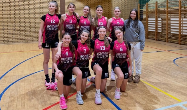 Koszykarki Kusego doznały drugiej porażki w półfinałowym turnieju Mistrzostw Polski kadetek U15 odbywającym się w Poznaniu.