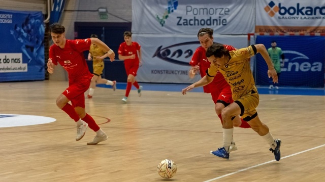 AZS Uniwersytet Gdański będzie w niedzielę rywalem Futsalu Szczecin w ostatnim meczu rozgrywek pierwszej ligi.