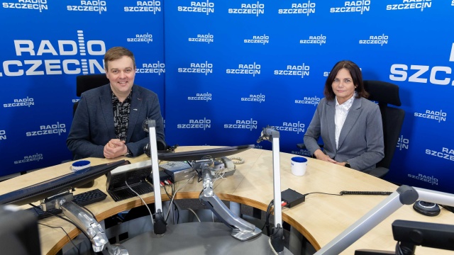 To jak budowanie domów z klocków Lego, tyle, że w tych można mieszkać. Pięć dni - tyle trwało wzniesienie konstrukcji pięciokondygnacyjnego bloku w Złocieńcu, który powstaje w ramach Społecznej Inicjatywy Mieszkaniowej.