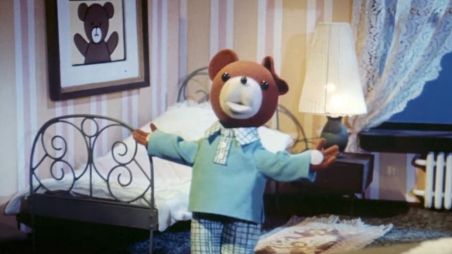 Miś Uszatek i Miś Colargol po latach wyszli z pudła - odnalezione zabytkowe lalki po raz pierwszy od dawna pokazano w EC1 w Łodzi.