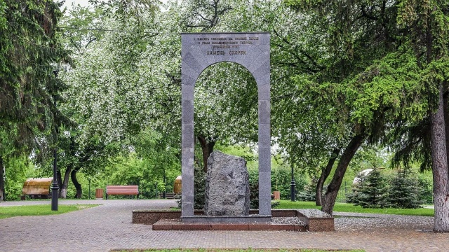 Litwa protestuje w związku ze zdemontowaniem w Tomsku pomnika poświęconego ofiarom represji stalinowskich. Monument upamiętniał nie tylko Litwinów, ale także między innymi Polaków, Łotyszy i Estończyków.