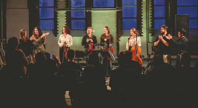 Około stu wykonawców z całego świata. Doświadczenie mistrzów splecione z energią młodych muzyków. Trwa 8. Festiwal Szczecin Classic. Neuma Quartet - światowej renomy polski zespół wykonał prapremierowo pięć utworów na finał Sympozjum Kompozytorskiego.