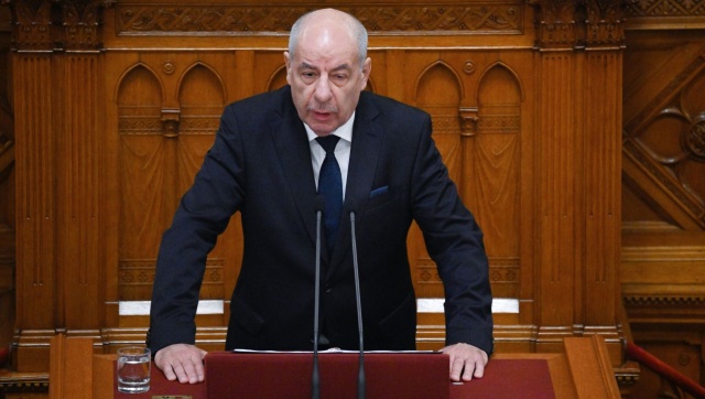 Prezydent Węgier zaproponował parlamentowi szefa partii Tisza Ptera Magyara na nowego premiera Węgier. Wezwał też kraj i polityków do współdziałania.