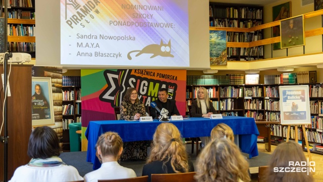 Napisali historie, w których spotykają się fantastyka, przygoda i region. Młodzi mieszkańcy Zachodniopomorskiego poznali listę nominowanych do drugiej edycji konkursu literackiego Piramida Słów. Wydarzenie promuje czytelnictwo i literaturę wśród uczniów.