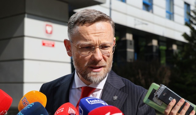 Prokuratura Krajowa przesłucha dziś szefa Kancelarii Prezydenta Zbigniewa Boguckiego w charakterze świadka. Chodzi o niedopuszczenie przez prezydenta do orzekania nowych sędziów Trybunału Konstytucyjnego.