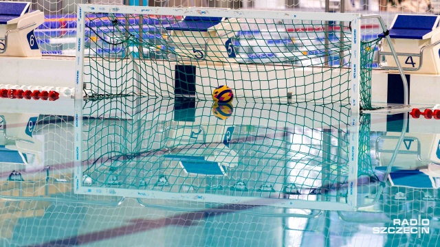 Piłkarze wodni Arkonii z cenną wygraną w rozgrywkach o mistrzostwo Polski. Szczecinianie na basenie Floating Arena pokonali Neptuna Łódź 8:6 w przedostatniej kolejce ekstraklasy.