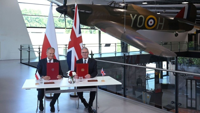 W cieniu historii i w obliczu nowych zagrożeń Polska oraz Wielka Brytania otwierają nowy rozdział współpracy obronnej. W Londynie premier Donald Tusk i premier Keir Starmer podpisali w środę traktat o partnerstwie w dziedzinie bezpieczeństwa i obronności.