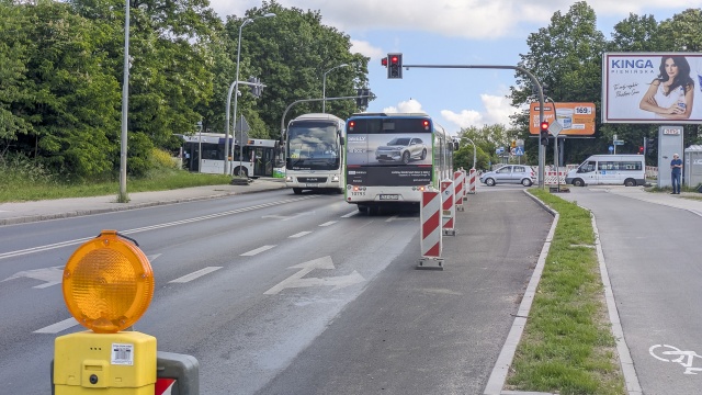 Poważna zmiana organizacji ruchu czeka tych kierowców, którzy regularnie pokonują ulicę Bogumińską w Szczecinie.