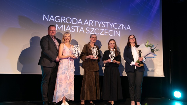 Przyznawane są od 1991 roku. Wczoraj w Willi Lentza wręczono Nagrody Artystyczne Miasta Szczecin za rok 2025. Wyróżnienia przyznano w trzech kategoriach.