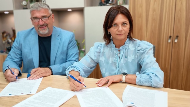 W Złocieńcu powstanie wypożyczalnia sprzętu rehabilitacyjnego. Zakres inwestycji obejmuje modernizację pomieszczeń wraz z wykonaniem niezbędnych robót budowlanych i montażowych.