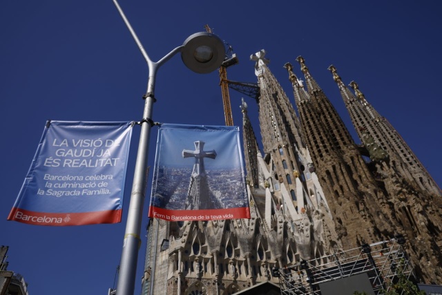 Setna rocznica śmierci architekta Antoniego Gaudiego, twórcy słynnej bazyliki Sagrada Familia, przypada na drugi dzień pielgrzymki Leona XIV w Barcelonie.