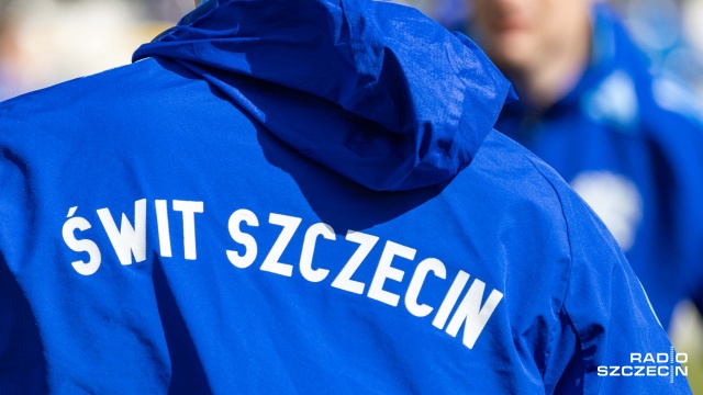 Znamy plan przygotowań piłkarzy Świtu do rozgrywek 2 ligi. Szczecinianie urlopy zakończą 21 czerwca. Przed startem ligowych rozgrywek świtowcy rozegrają także pięć spotkań sparingowych.