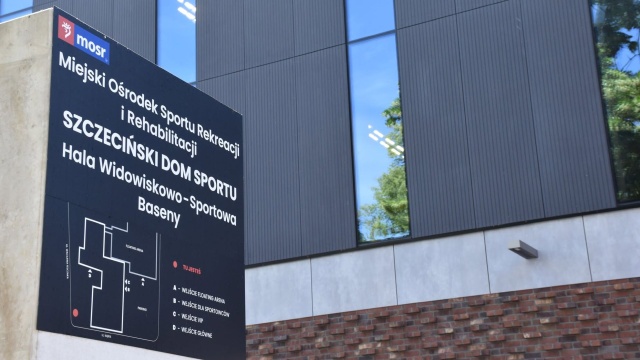 Przebudowany Szczeciński Dom Sportu zostanie oddany przez wykonawcę w terminie. Jednak mieszkańcy skorzystać z niego będą mogli po wakacjach.