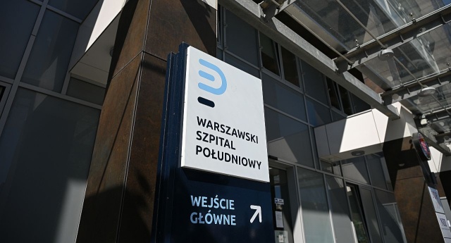 Były prezydent Bronisław Komorowski sugeruje zdecydowane rozliczenia po aferze w Szpitalu Południowym w Warszawie.