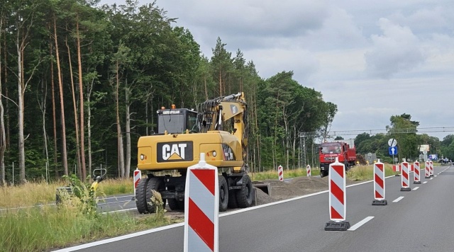 Nie za tydzień - jak pierwotnie planowano - ale dopiero w połowie lipca tego roku wprowadzone zostaną zmiany organizacji ruchu na drodze S10.