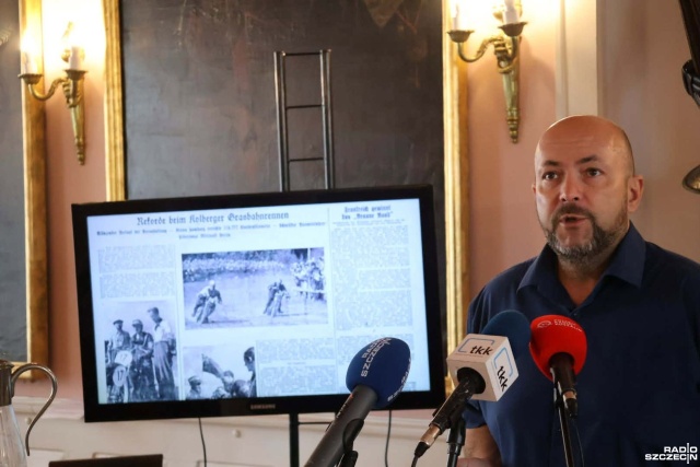 Nietypowy eksponat trafił do Muzeum Oręża Polskiego w Kołobrzegu. Przy okazji jego pozyskania udało się odkryć historię wyścigów rozgrywanych nad morzem przed II wojną światową.