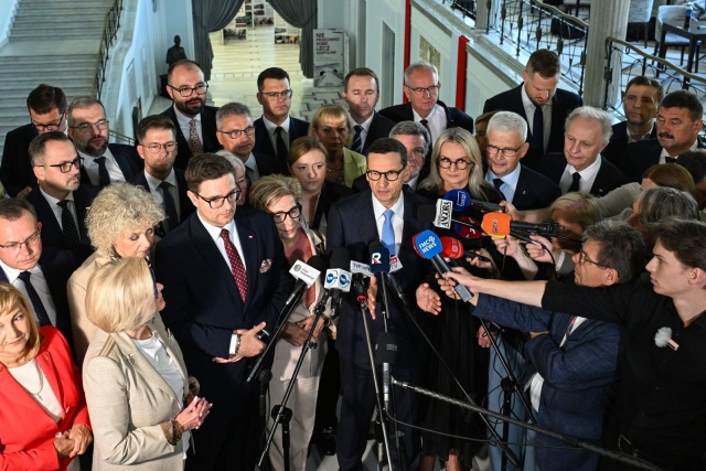 Morawiecki: zakładamy własny klub