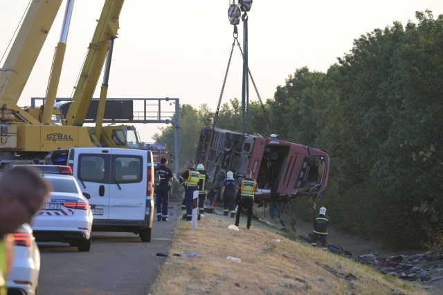 Śledztwa w sprawie nieumyślnego spowodowania katastrofy w ruchu lądowym prowadzi zarówno polska i węgierska prokuratura.
