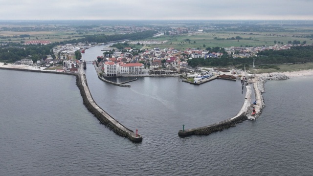 Port w Darłowie zyskał nową infrastrukturę. Oznacza to większe możliwości przeładunkowe, ale także bezpieczniejszą i sprawniejszą żeglugę.