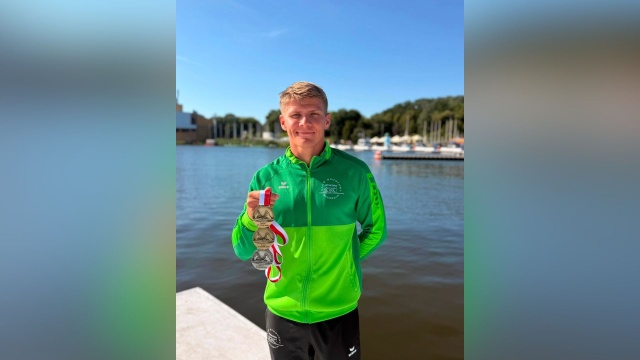 Kacper Sieradzan z Wiskordu Szczecin wystąpi w Mistrzostwach Świata w kajakarstwie, które odbędą się w Poznaniu. Kanadyjkarz jest w składzie osady C-4 na 500 metrów.