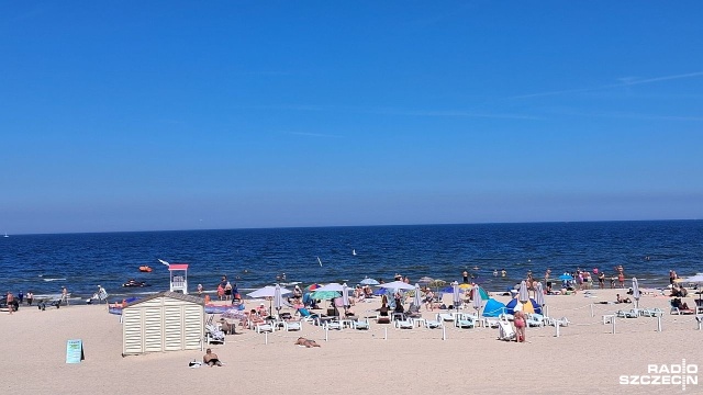 Do końca wakacji zostało zaledwie kilka dni. Nad morzem jednak wciąż nie brakuje wypoczywających, którzy dni wolne wyciskają, jak cytrynę, korzystając do ostatniej chwili z uroków Bałtyku.