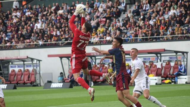 Pogoń Szczecin przedłuża serię ligowych bojów bez porażki. Portowcy pokonali Wieczystą Kraków 2:0.