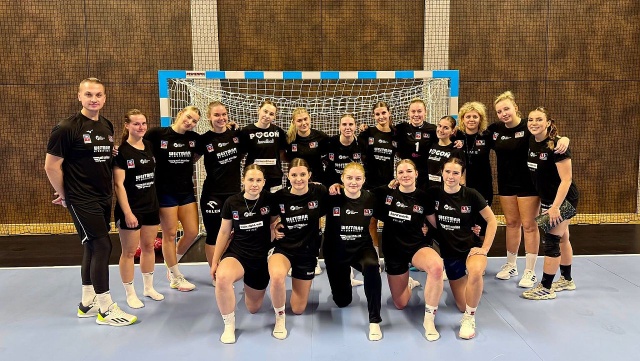 Piłkarki ręczne SPR Pogoni wróciły już do równowagi po słabym meczu i wysokiej porażce z Koroną Handball w Lidze Centralnej i chcą odzyskać zaufanie kibiców.