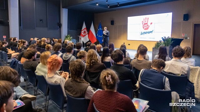 Rozmowy o lęku, stresie i zdrowiu psychicznym u młodzieży to wciąż tematy tabu - wskazują uczniowie szczecińskich szkół.