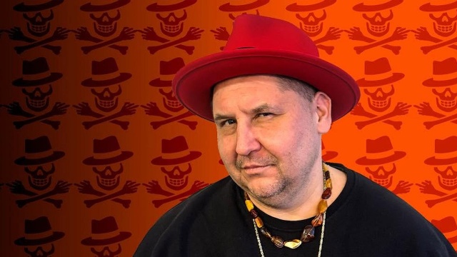 Pomimo tego, że parking podziemny w szczecińskim kwartale 36 otwarty jest od prawie roku, to dalej nie jest zbyt popularną opcją wśród parkujących w Śródmieściu kierowców. O istnieniu tego miejsca mieszkańcom przypomina szczeciński raper Wini.