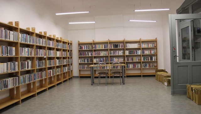 Konflikt między Miejską Biblioteką Publiczną a Stowarzyszeniem Stołczyn po Sąsiedzku i 300 tysięcy złotych w tle.