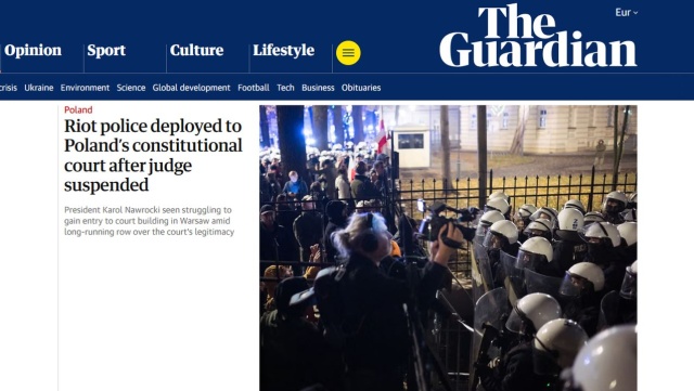 Policja przed Trybunałem Konstytucyjnym, protesty i nagły powrót prezydenta do kraju - wydarzenia w Warszawie przyciągnęły uwagę brytyjskich mediów. Redakcje przypominają, skąd wziął się spór o sądownictwo i przyglądają się metodom jego rozwiązywania. Piszą o napięciu, prawnych wątpliwościach i politycznych konsekwencjach.