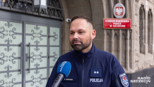 Wokół cmentarzy, jak i na drogach województwa zachodniopomorskiego w sobotę jest bezpiecznie. Policja od północy do południa odnotowała jedynie 21 niegroźnych kolizji.