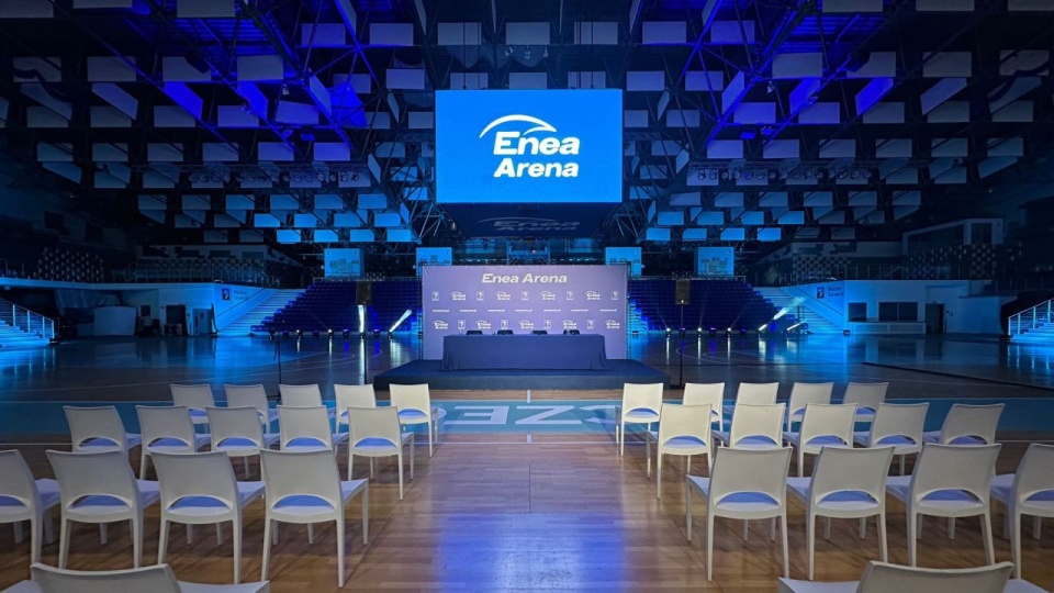 Hala przy Szafera ma nową nazwę