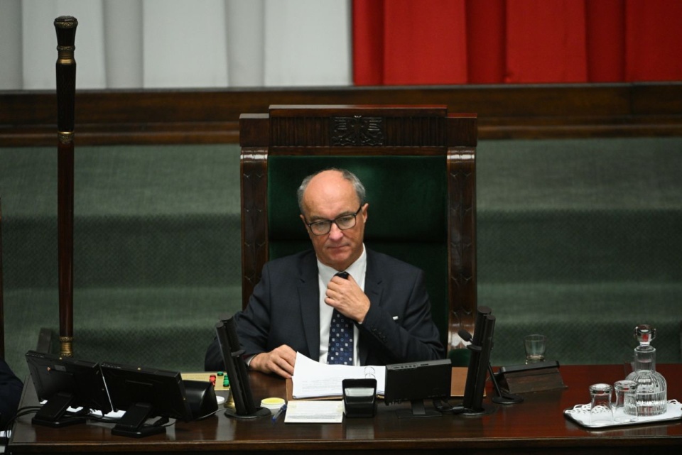 Marszałek Sejmu komentuje azyl dla Ziobry