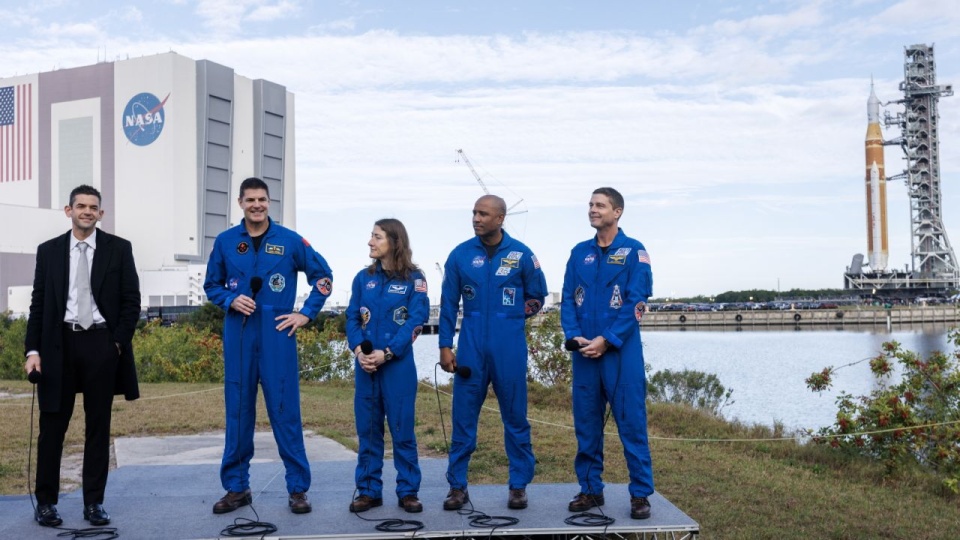 NASA zapowiada powrót człowieka na Księżyc