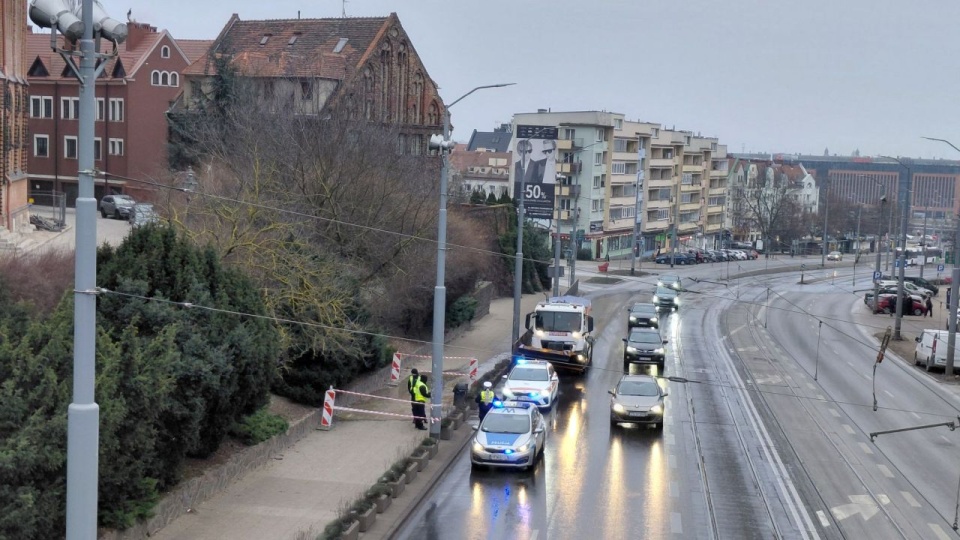 Uszkodzony wodociąg na ul. Wyszyńskiego. Są utrudnienia