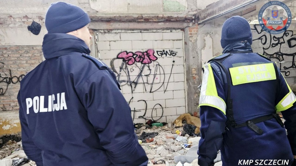 Służby kontrolują miejsca, gdzie mogą przebywać osoby w kryzysie bezdomności