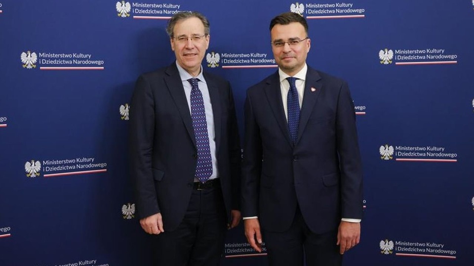 Sekretarz stanu w MKiDN Maciej Wróbel spotkał się z ambasadorem Niemiec w Polsce Miguelem Bergerem. źródło: https://x.com/kultura_gov_pl