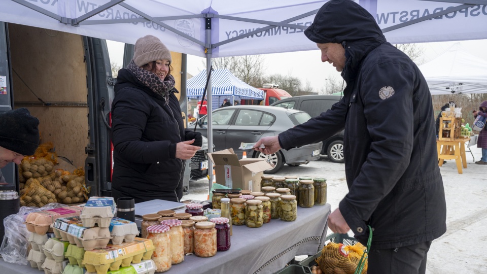 Świeżo, zdrowo i lokalnie. Bazarek na Bronowickiej zaprasza [WIDEO, ZDJĘCIA]