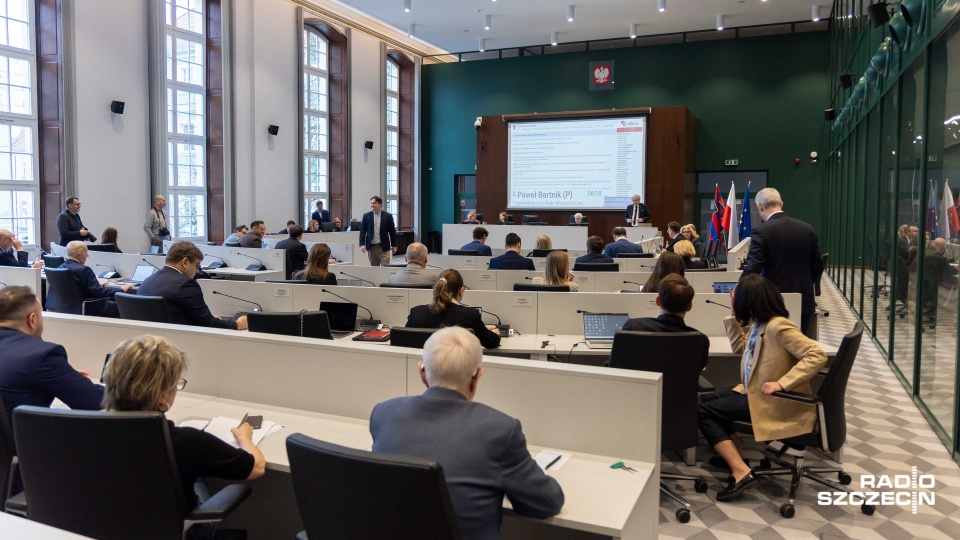 Będą podwyżki dla szczecińskich pracowników oświaty [ZDJĘCIA]