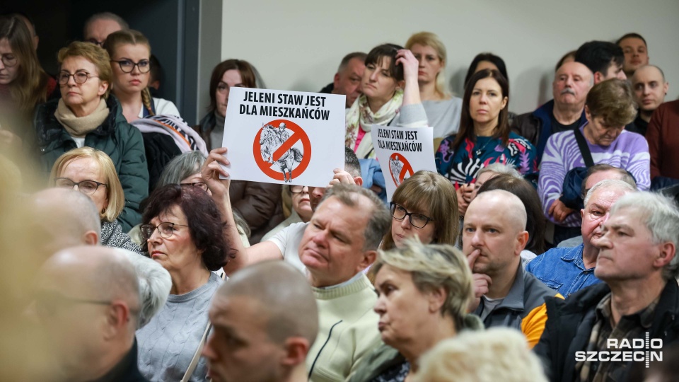 Mieszkańcy Kijewa przeciwni budowie ośrodka jeździeckiego. Inwestor myśli nad zmianą lokalizacji [ZDJĘCIA]