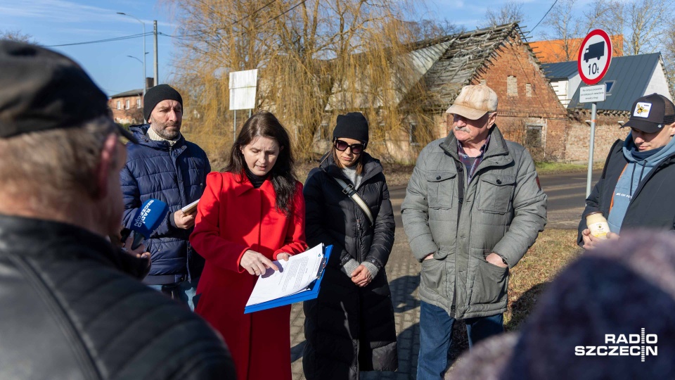 Mieszkańcy Będargowa nie chcą strefy przemysłowej obok swoich domów [ZDJĘCIA]