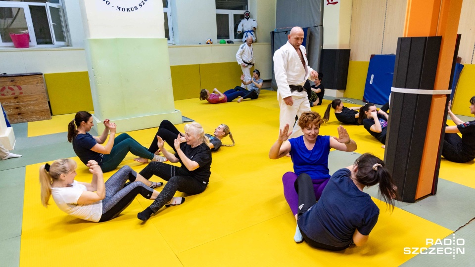 Kobiety uczą się samoobrony w szczecińskim klubie [WIDEO, ZDJĘCIA]