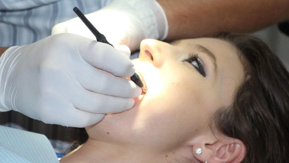 Środa z profilaktyką. Jak dbać o zdrowy i piękny uśmiech