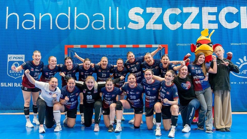 Wygrana piłkarek ręcznych SPR Pogoni