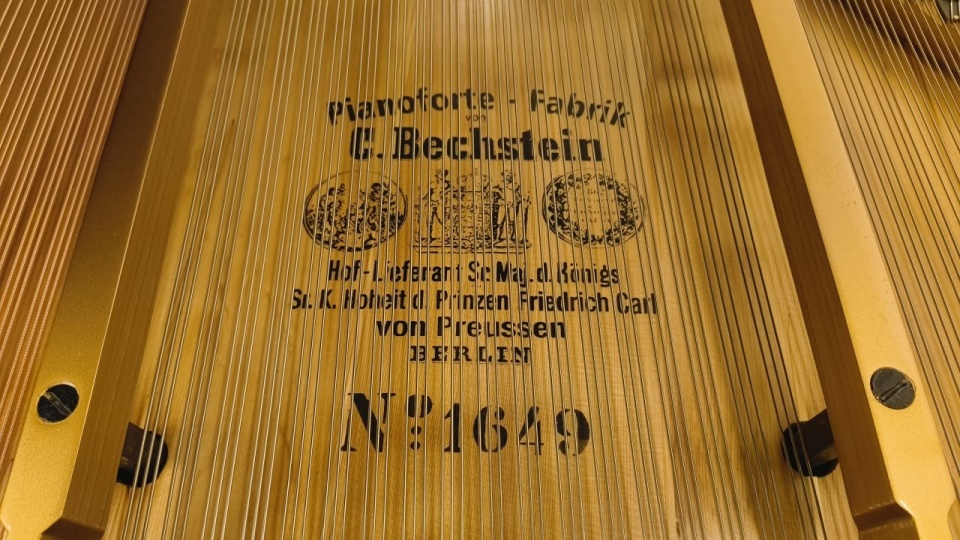 Wnętrze fortepianu Bechstein z dawnego Konzerthausu po renowacji, fot. Maciej Cybulski