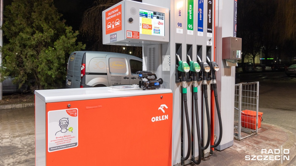 Rząd szykuje decyzje w sprawie cen paliw