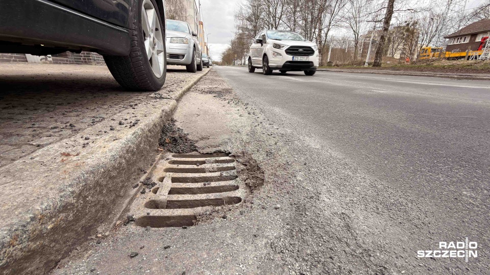 Spodziewali się remontu, a skończyło się na... łataniu dziur [ZDJĘCIA]
